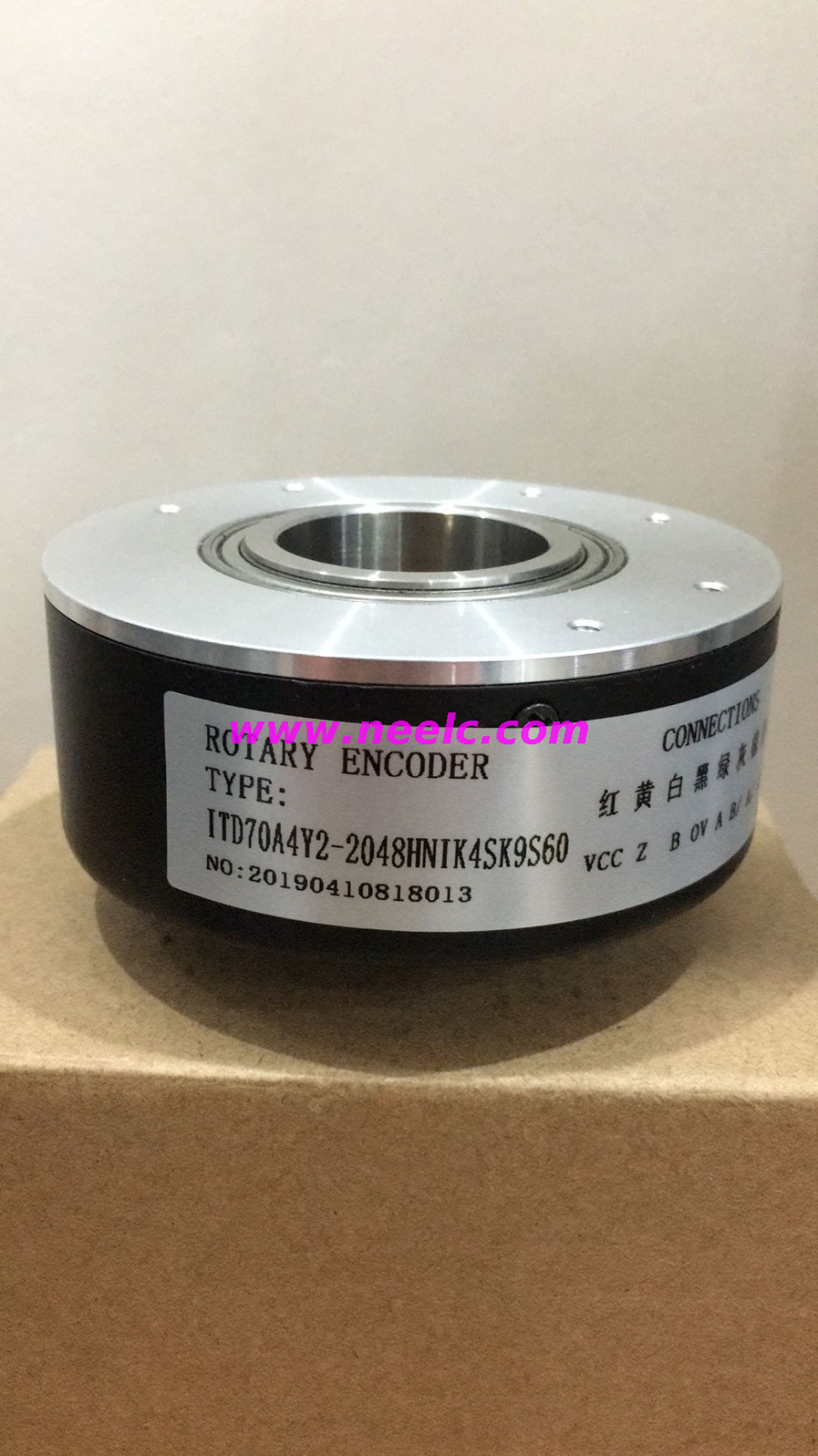 ITD70A4Y2-2048HNIK4SK9S60 new and 100% compatible encoder, the hole diamention is 60mm