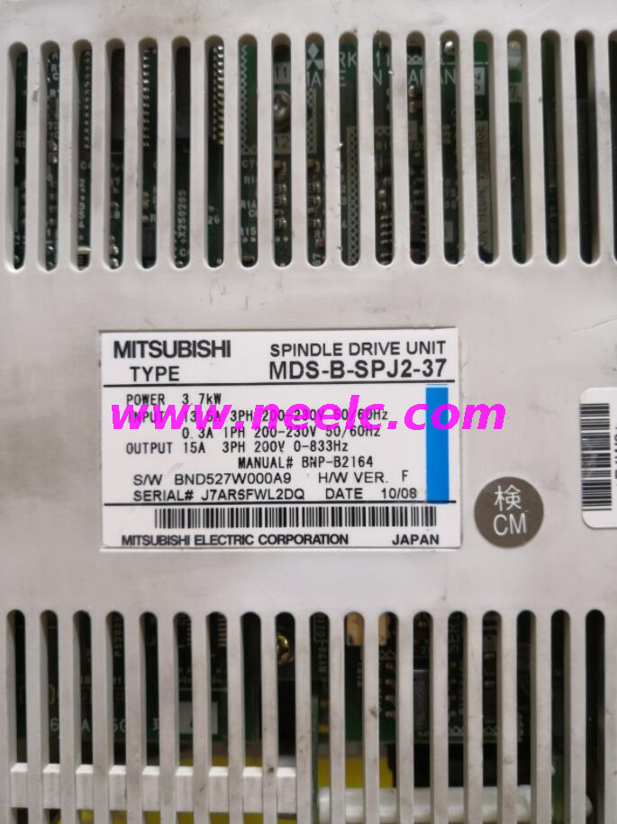 MDS-B-SPJ2-37 Used in good condition servo driver