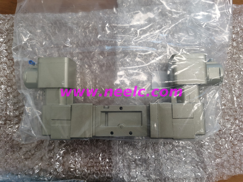 50-VFE5220-4T-03F-X60 New and original electromagnetic valve