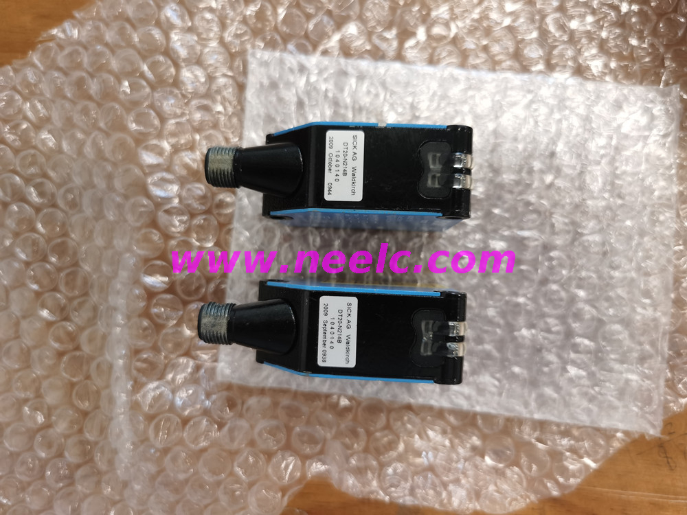 DT20-N214B Used in good condition sensor