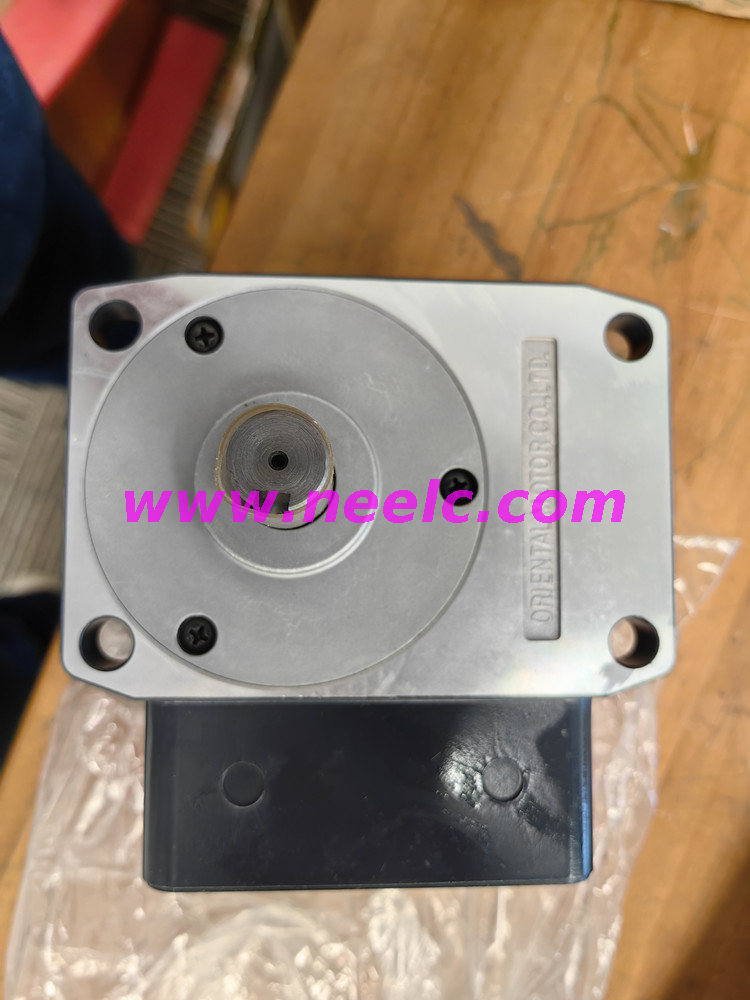 5RK90GU-CWM & 5GU90RA Used in good condition Reducer motor