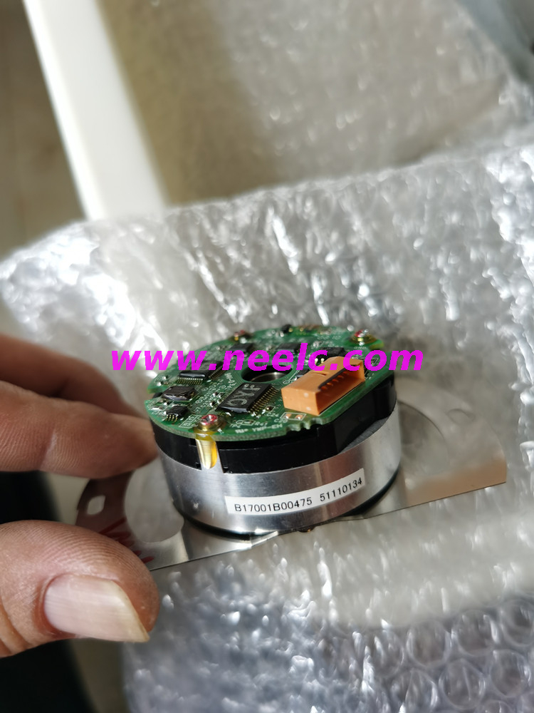 B17001B00475 Used in good condition encoder